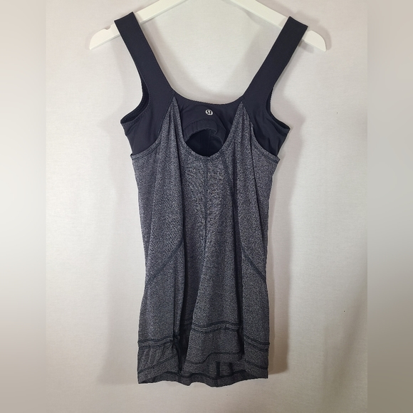 Lululemon run for your life tank top Size 4 - Picture 2 of 5